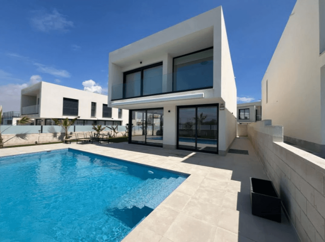 Villa til salg i Gran Alacant