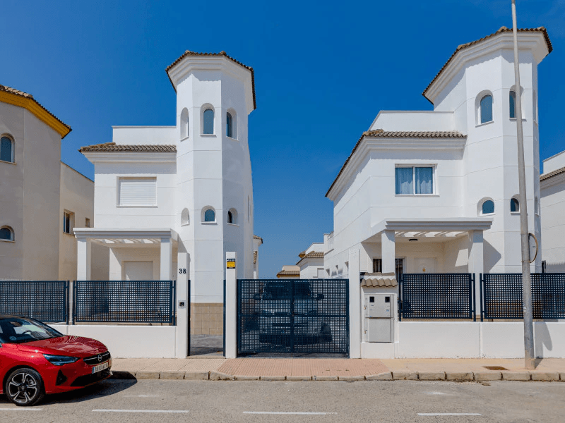 Villa till försäljning i San Fulgencio