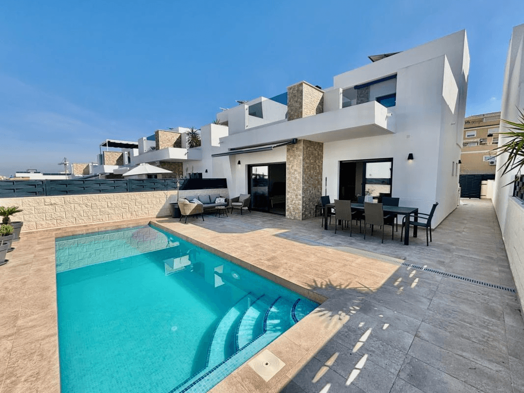 Villa til salg i Benijofar
